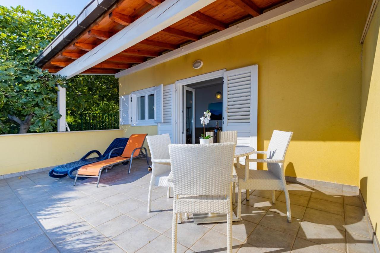 Apartments Villa Mandolina Marusici  Exterior foto
